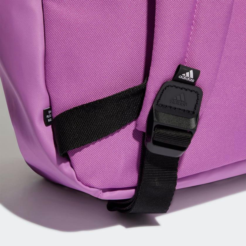 https://padelsouq.com/cdn/shop/files/adidas-classic-bos-padel-backpack-adidas-bags-by-padelsouq-6.jpg?v=1703516830